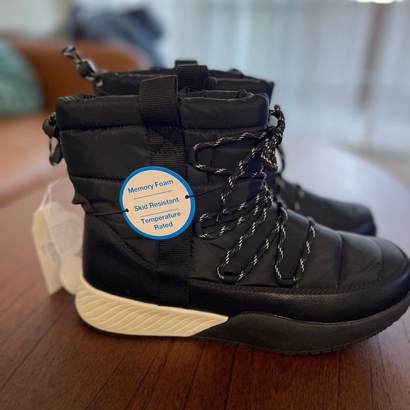 Time Tru WTR Puff with drw string Bootie - Picture 6 of 8